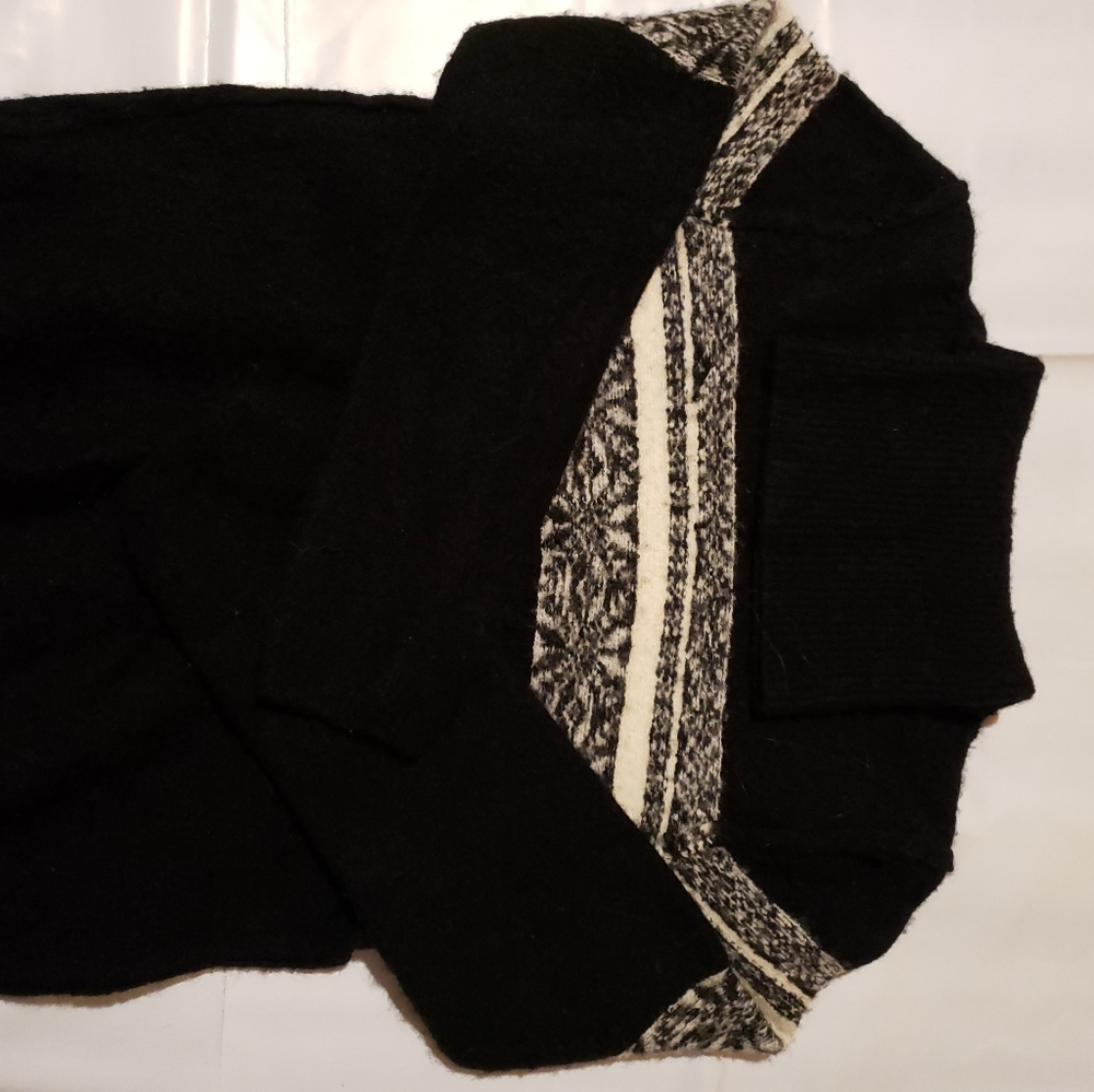 Vintage Turtleneck Sweater